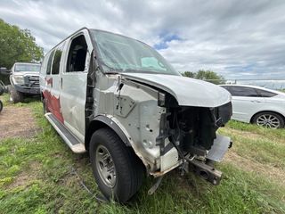2018 Chevrolet Express 2500 Work Van - Exterior Front Left Corner Image
